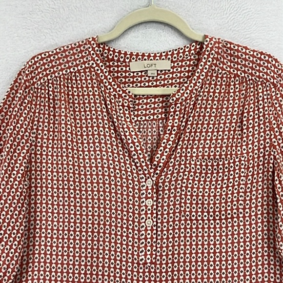 LOFT Women’s Rayon Blouse Size L Dusty Rose & Tan Geometric Print - Picture 4 of 11